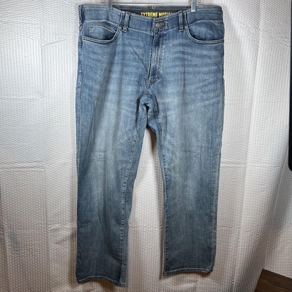 LEE EXTREME MOTION REGULAR FIT STRAIGHT LEG BLUE JEANS MENS 38X30 Medium Wash - Picture 1 of 6